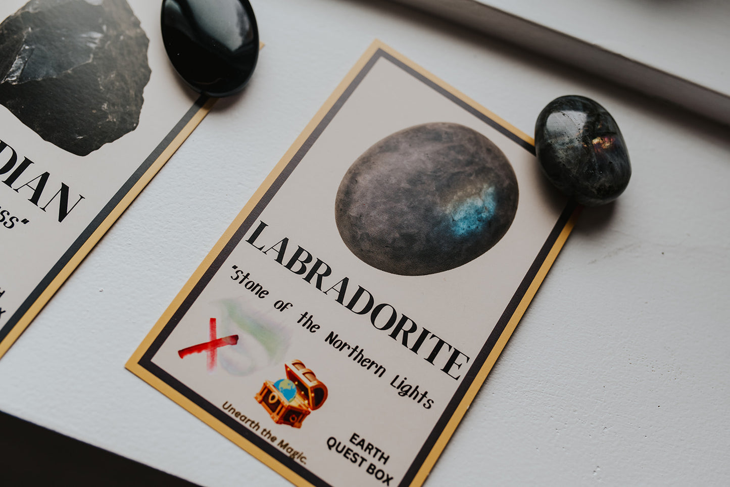 Earth Quest Box - Quest 2: Light & Colour